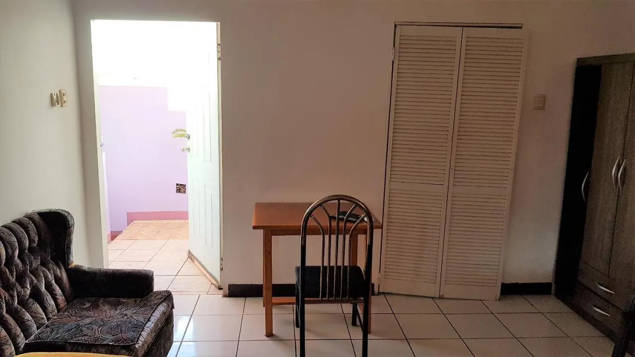 Intercity Accommodations Saint Joseph 3*,  Trinidad And Tobago